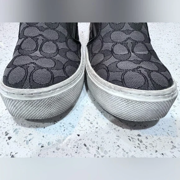 Coach Women’s Black Slip-On Trainers Sneakers GUC size 7.5 - Picture 6 of 14